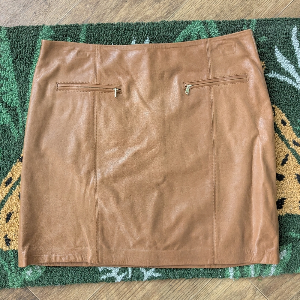 Ann Taylor Genuine Leather Zip Mini Skirt Tan Brown Size 10